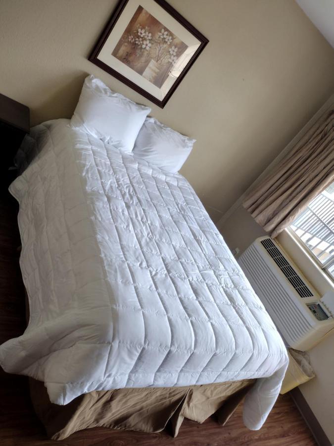 Fairbridge Inn & Suites Richmond Hill Exteriör bild